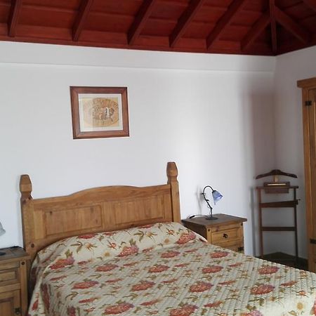 Casa Clara Guest House Фуенкалиенте де ла Палма Екстериор снимка