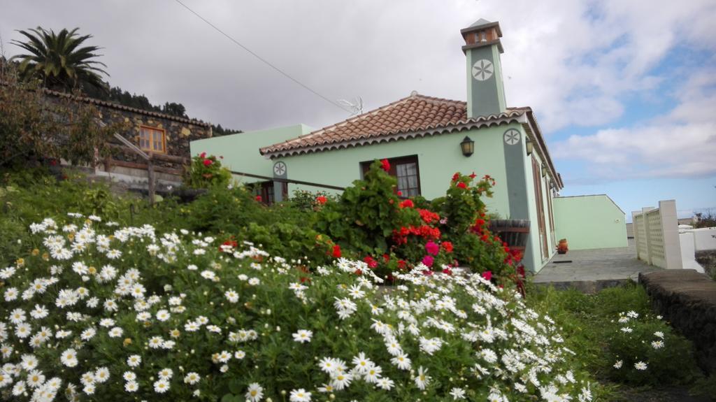 Casa Clara Guest House Фуенкалиенте де ла Палма Екстериор снимка