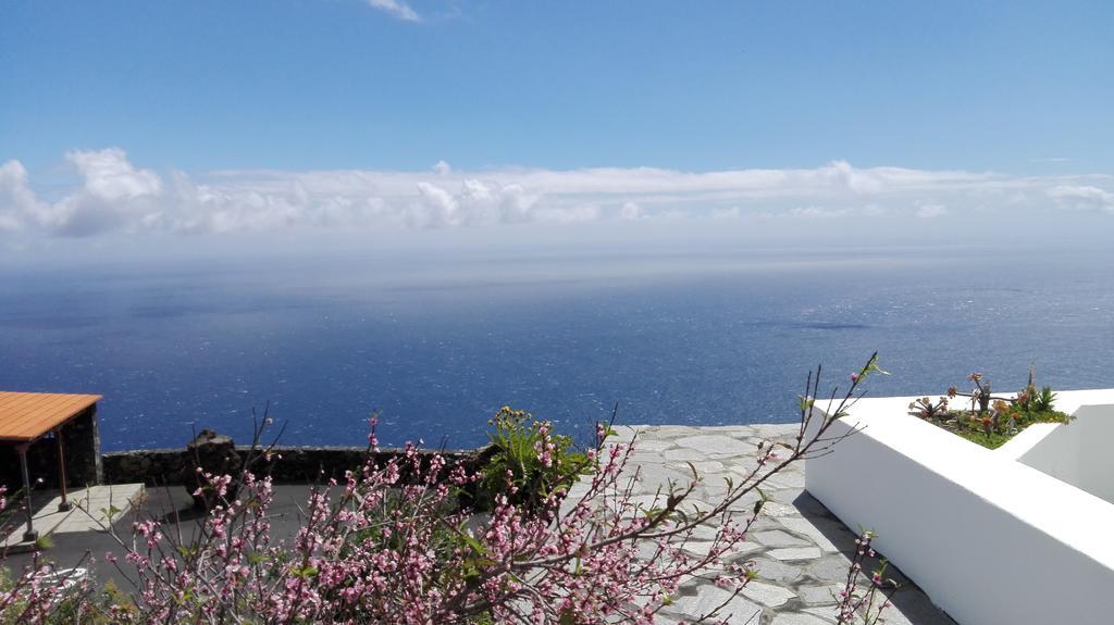 Casa Clara Guest House Фуенкалиенте де ла Палма Екстериор снимка